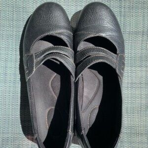 Clarks Ashland Black Leather Cushioned Comfort Shoes